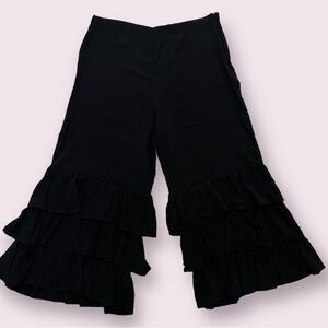 Zara Capri Ruffled Pants